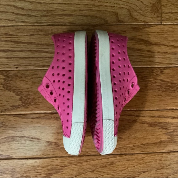 Kids Native Shoes Size C5 - Picture 3 of 5